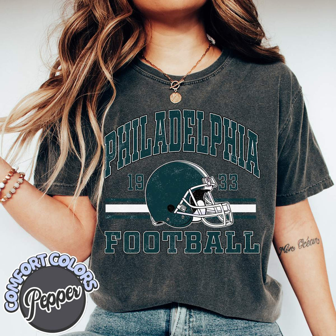 Unisex Philadelphia football vintage t-shirt for men and women