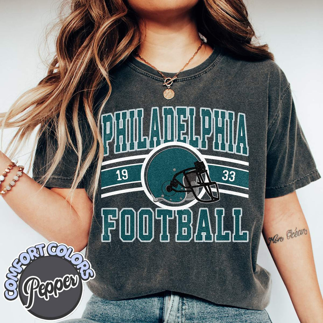 Unisex Philadelphia football vintage t-shirt for men and women