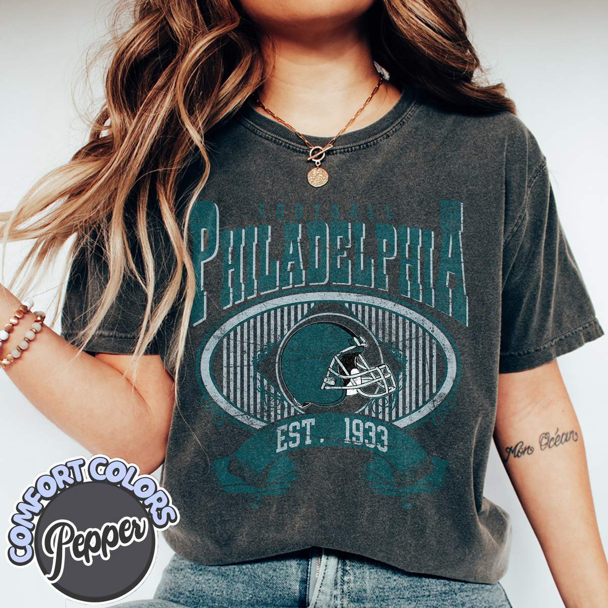 Unisex Philadelphia football vintage t-shirt for men and women