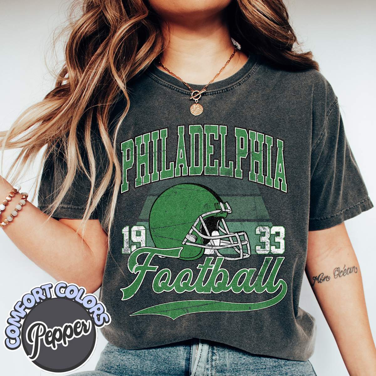 Unisex Philadelphia football vintage t-shirt for men and women