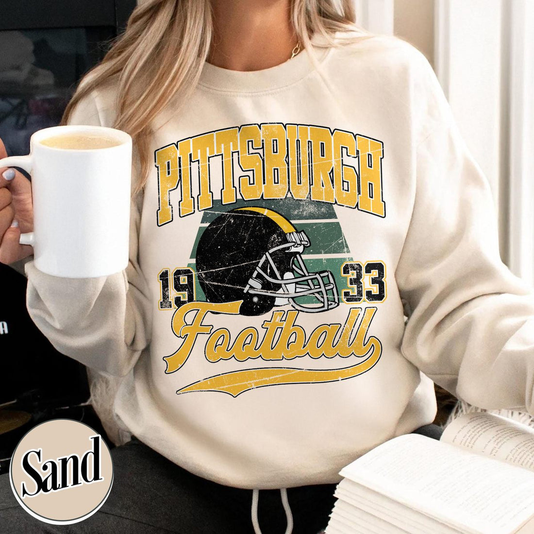 Unisex Pittsburgh football vintage crewneck sweatshirt for men and women