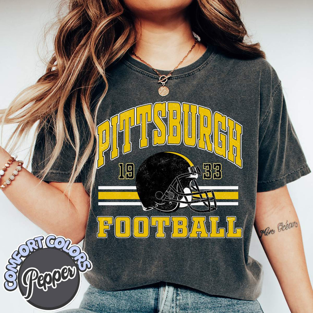 Unisex Pittsburgh football vintage t-shirt for men and women