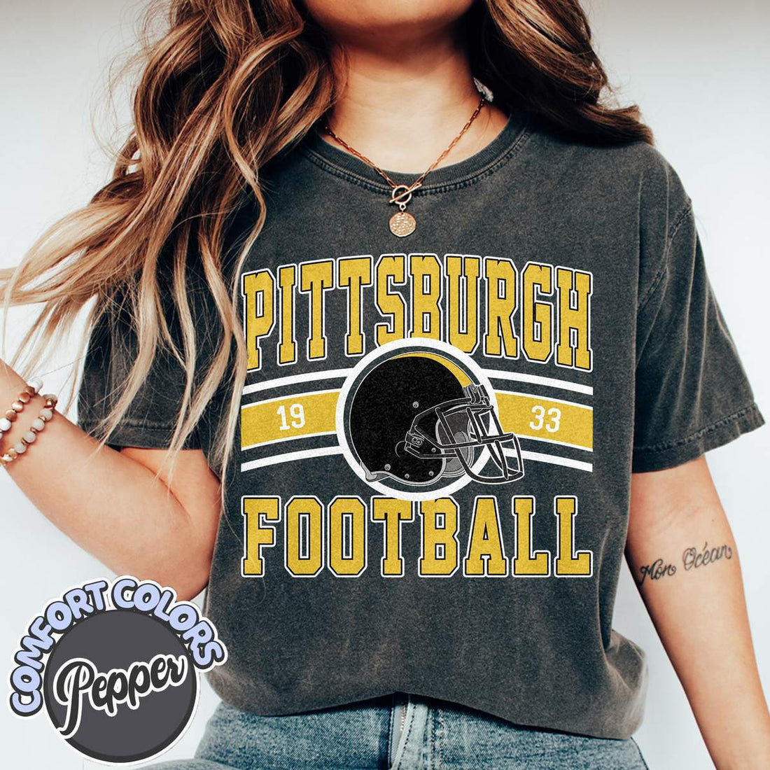 Unisex Pittsburgh football vintage t-shirt for men and women