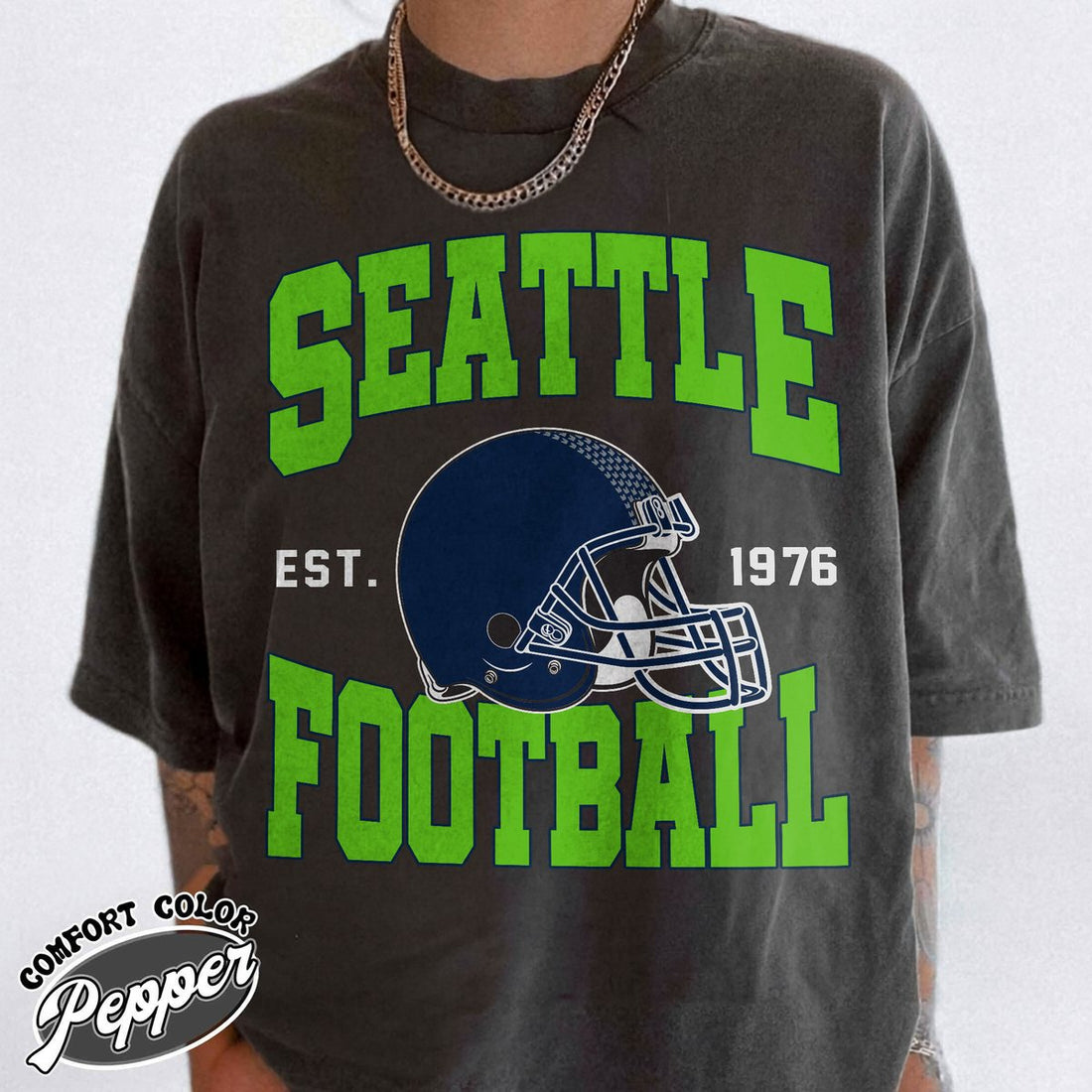 Unisex Seattle football vintage t-shirt for men and women