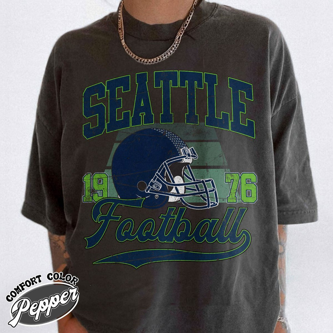 Unisex Seattle football vintage t-shirt for men and women