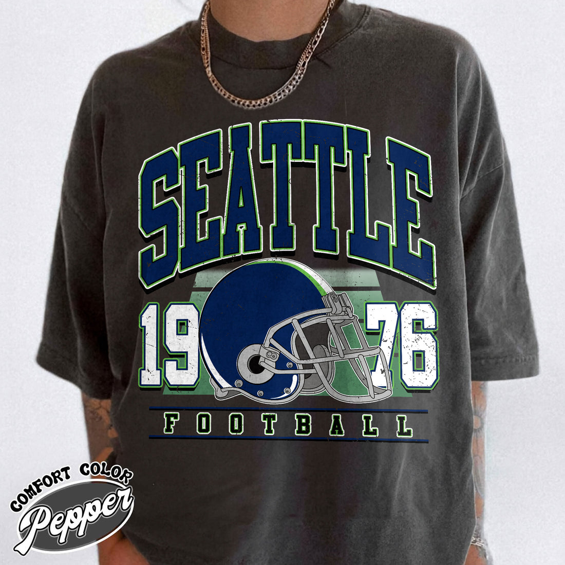 Unisex Seattle football vintage t-shirt for men and women