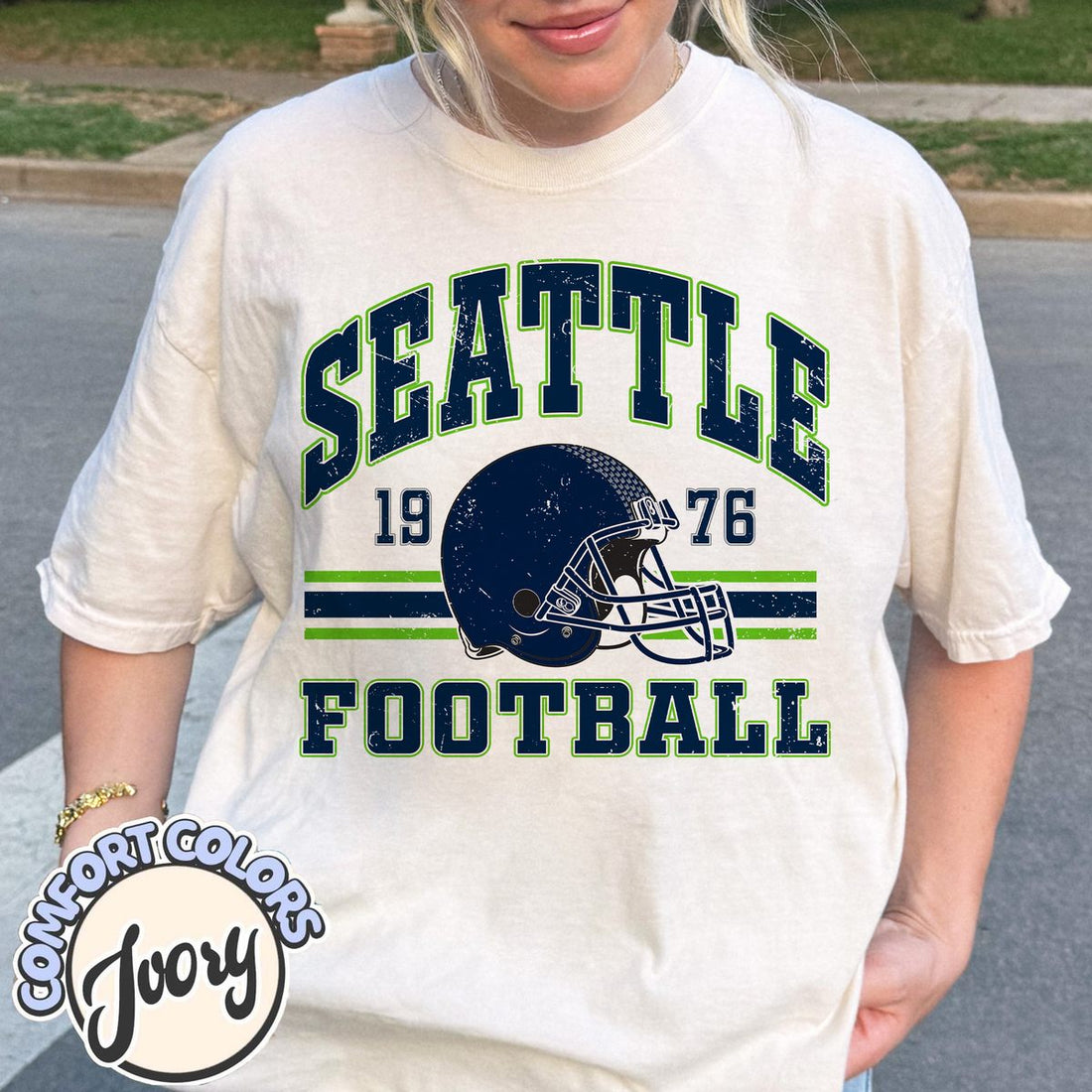 Unisex Seattle football vintage t-shirt for men and women