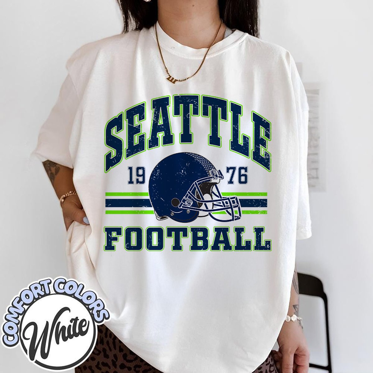 Unisex Seattle football vintage t-shirt for men and women