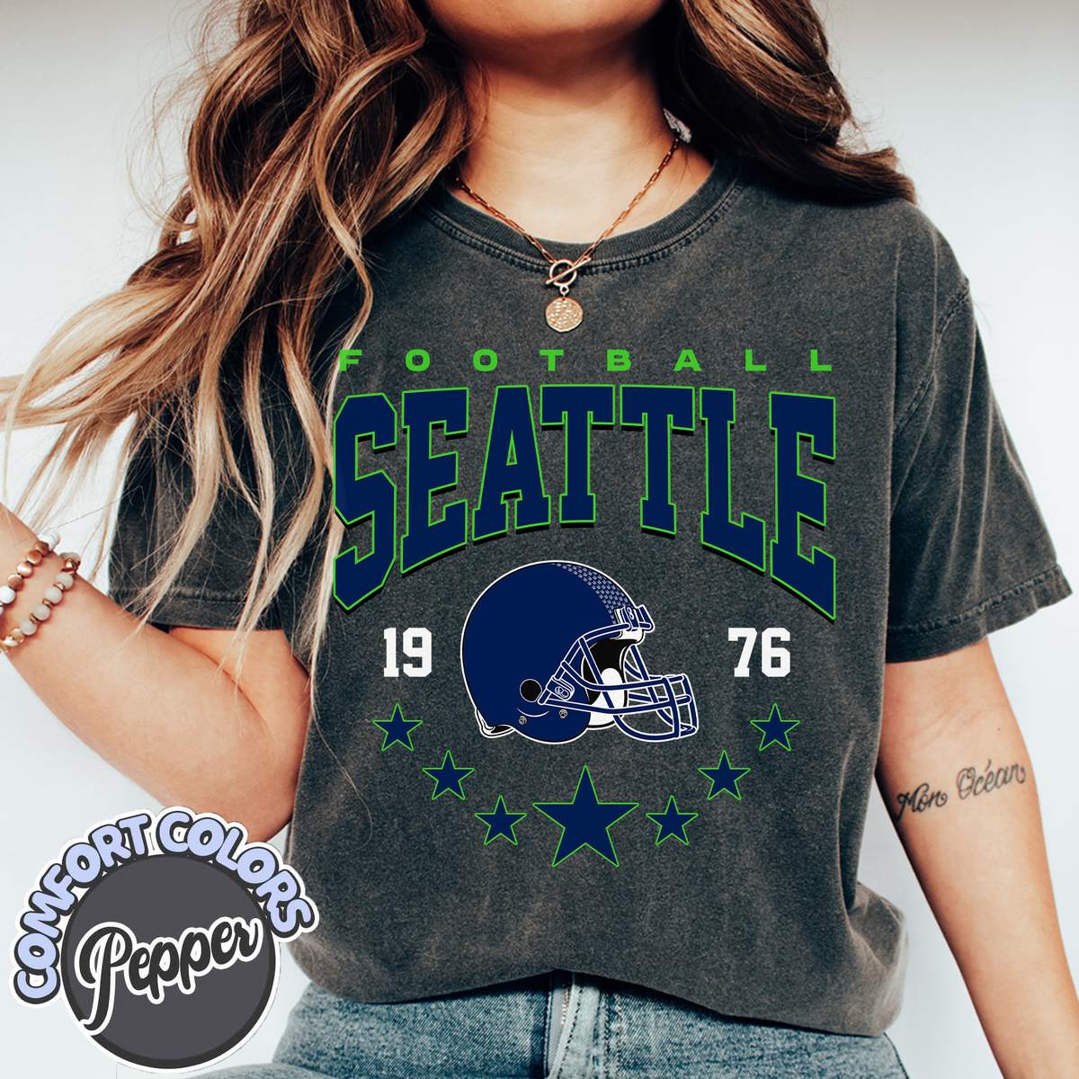 Unisex Seattle football vintage t-shirt for men and women