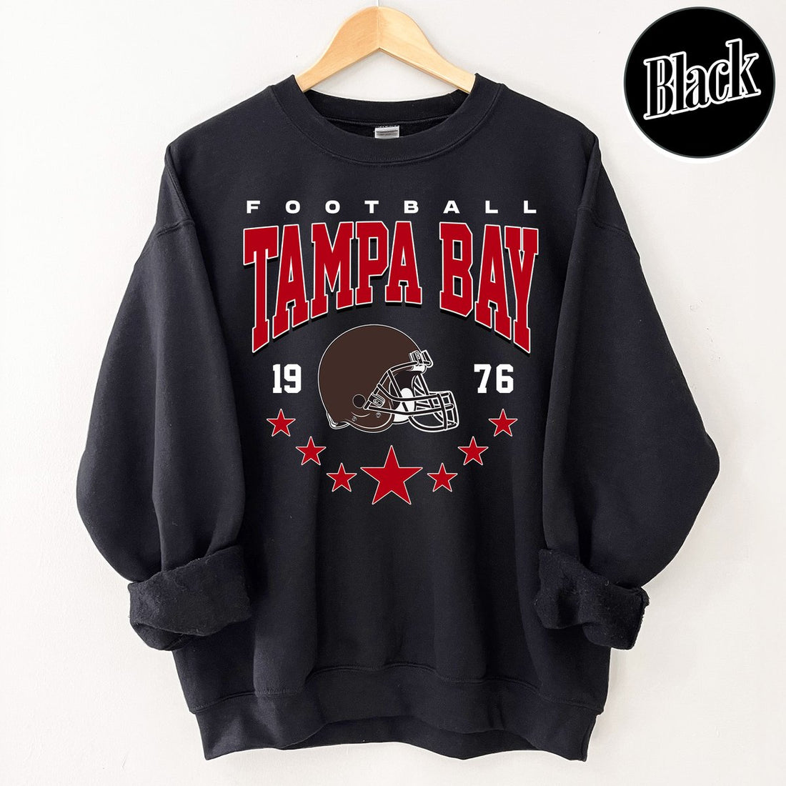 Unisex Tampa Bay football vintage crewneck sweatshirt for men and women