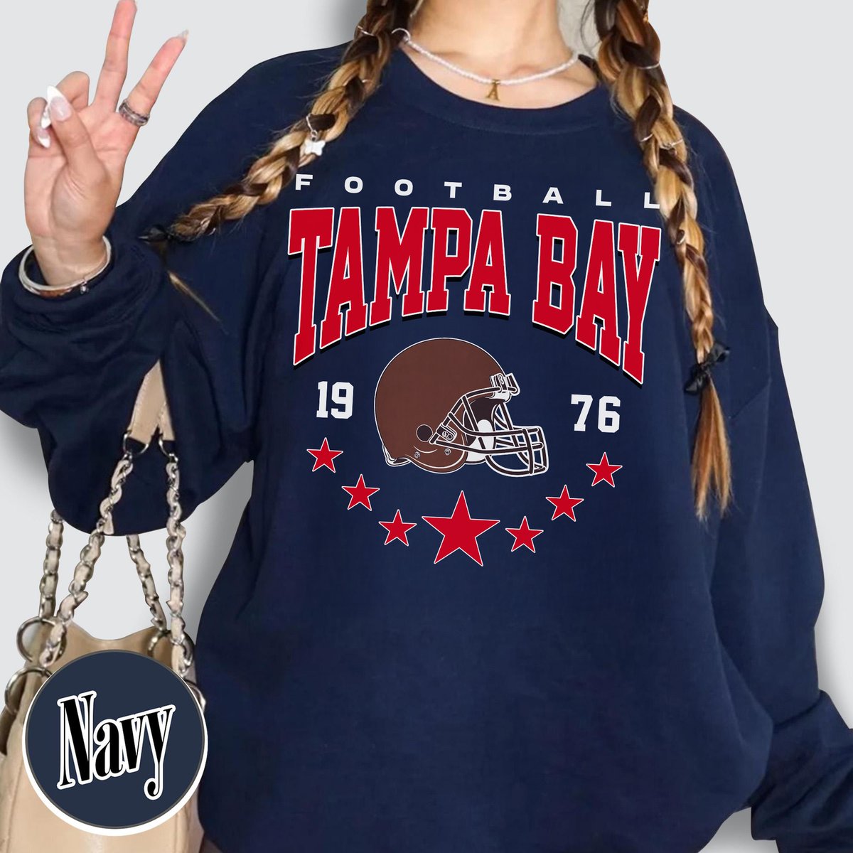 Unisex Tampa Bay football vintage crewneck sweatshirt for men and women