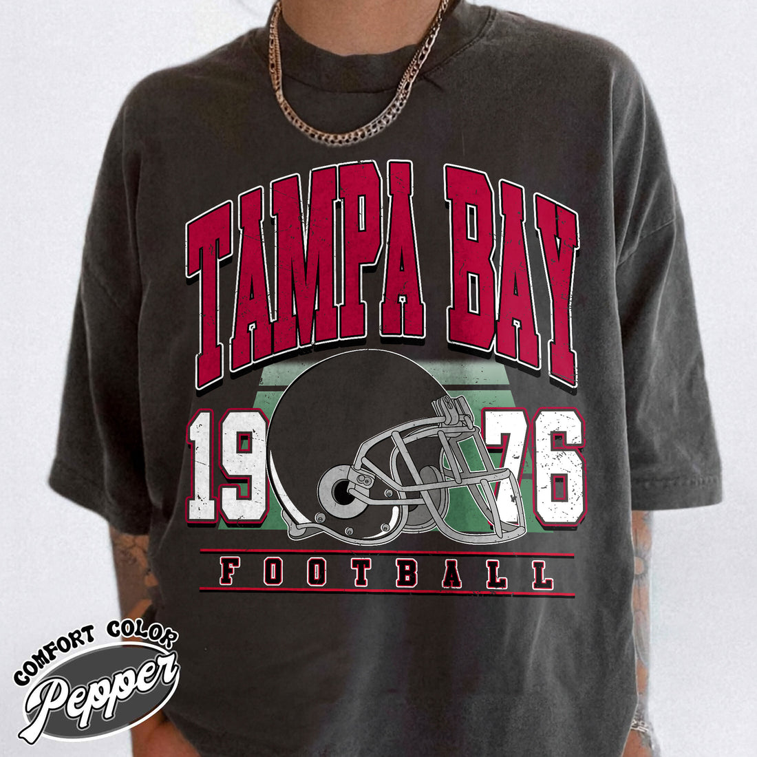 Unisex Tampa Bay football vintage t-shirt for men and women