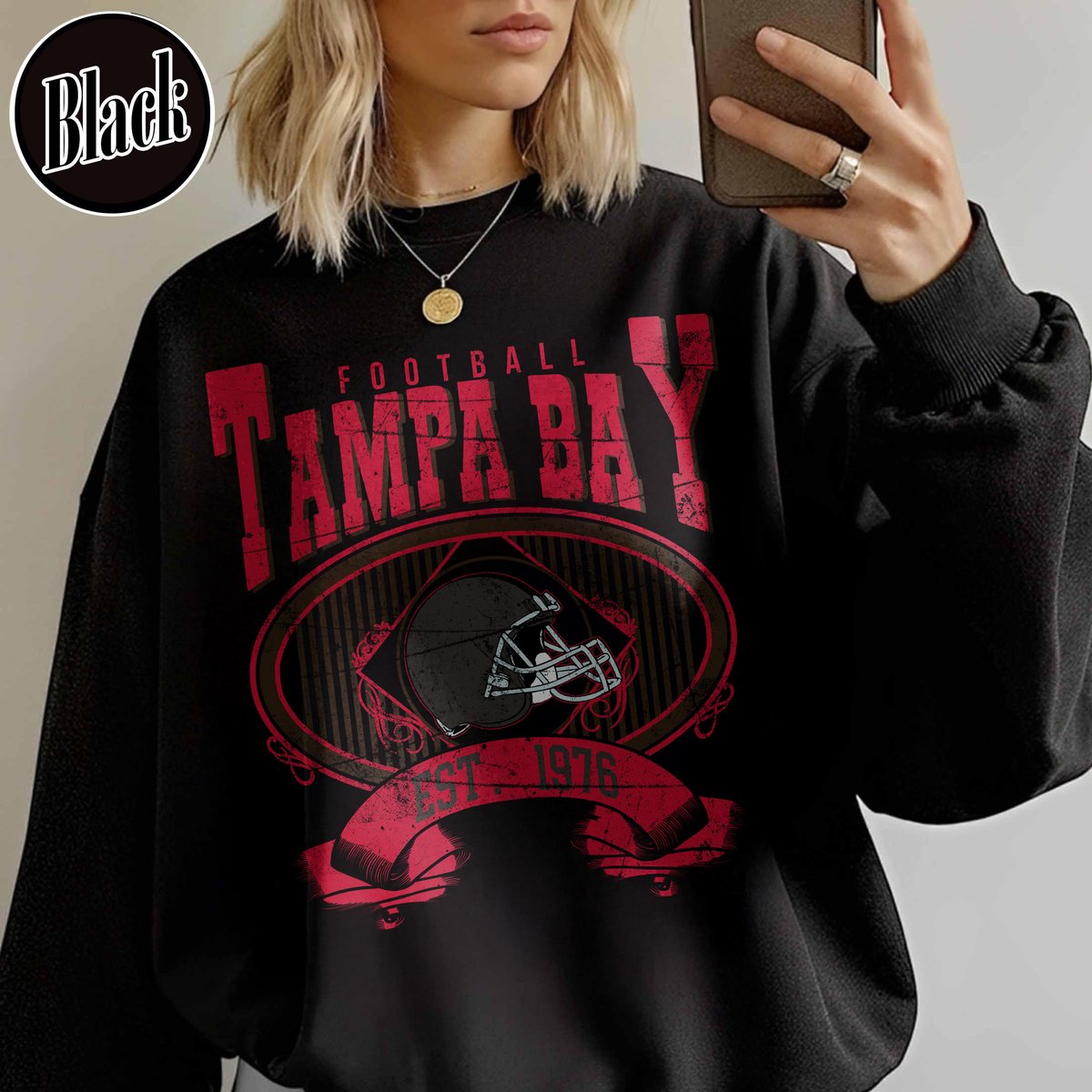 Unisex Tampa Bay football vintage crewneck sweatshirt for men and women