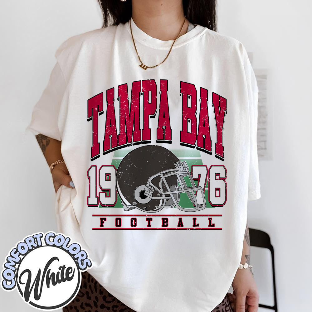Unisex Tampa Bay football vintage t-shirt for men and women
