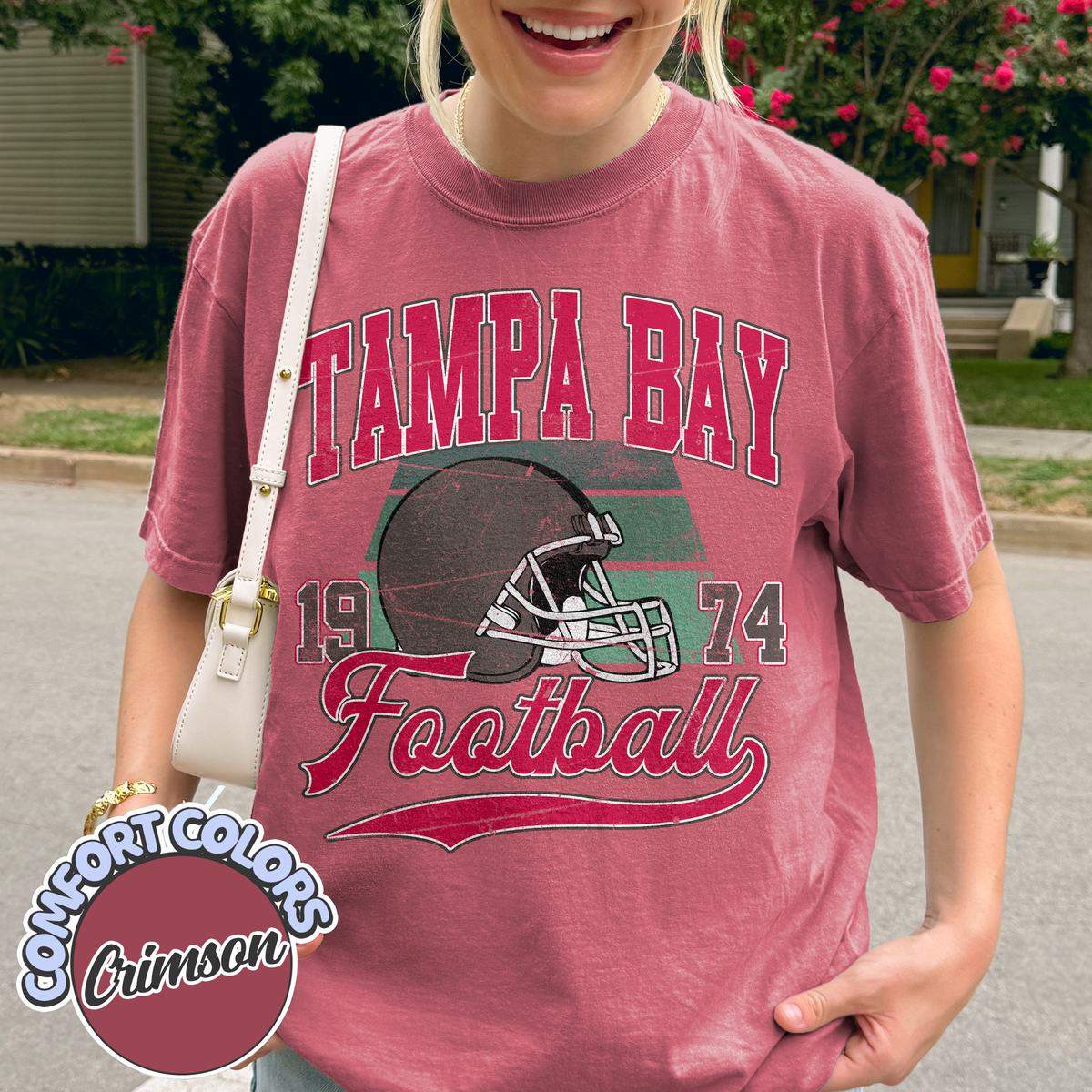 Unisex Tampa Bay football vintage t-shirt for men and women
