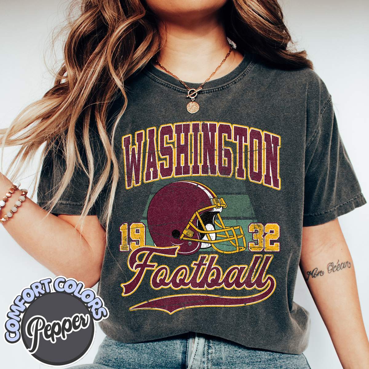 Unisex Washington football vintage t-shirt for men and women